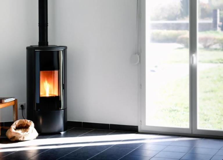 Comment financer votre chauffage au bois grâce aux aides disponibles ?